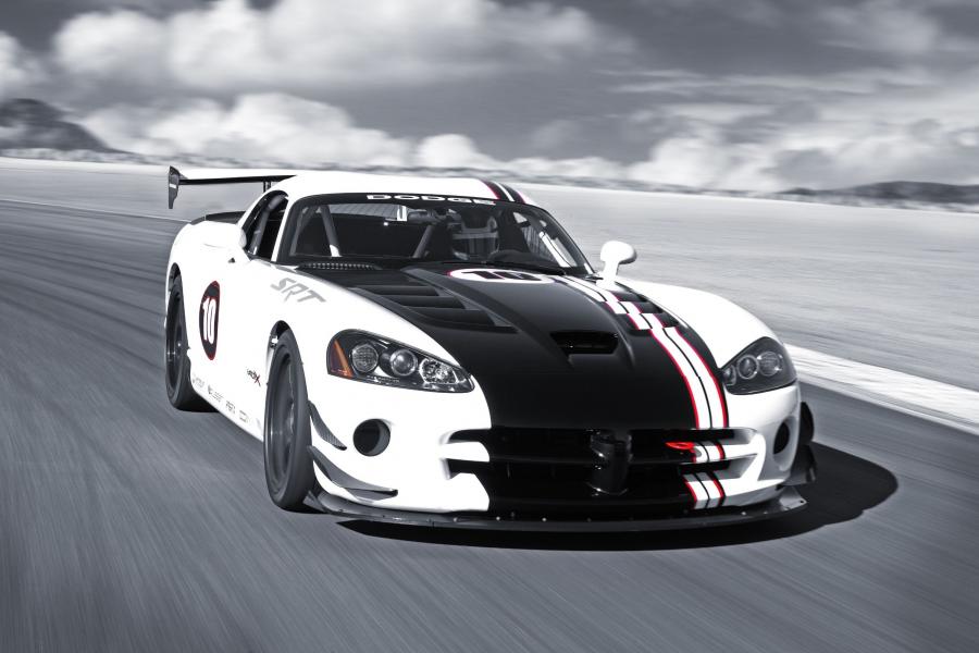  Dodge Viper SRT10 ACR-X 2010 года  (фото 9 из 13)